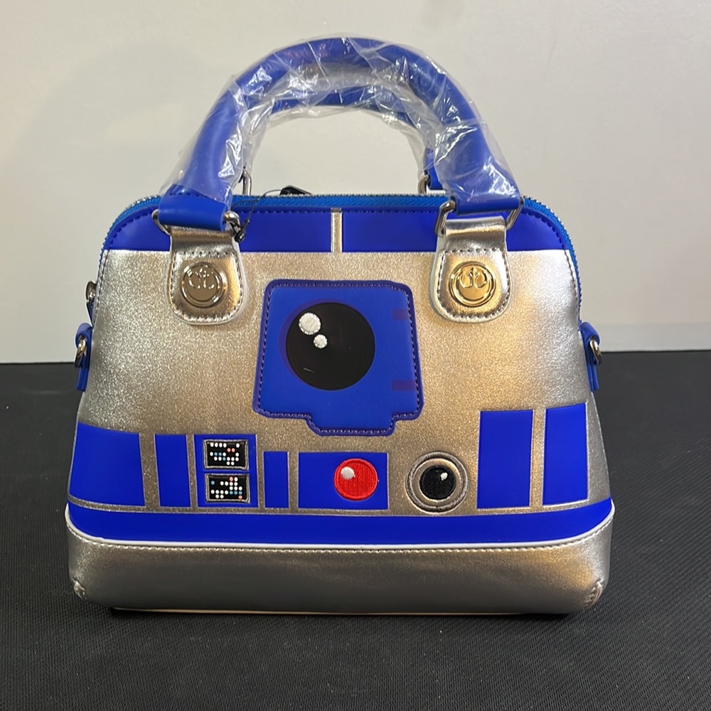 Star Wars Celebration 2022 - R2-D2 Cosplay Crossbody Bag